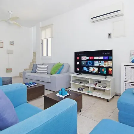 Pernera Gardens וילה פרוטאראס